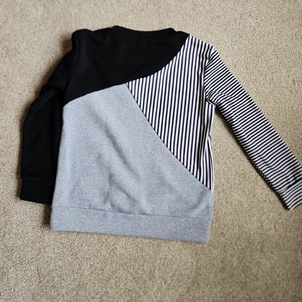 Just Fashion Now | Size S Women's | Colorblock Top - Black, Gray & White Stripe - Picture 3 of 11
